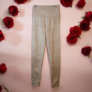 Offline By Aerie The Hugger High Waist Leggings Peach Small Petite Used